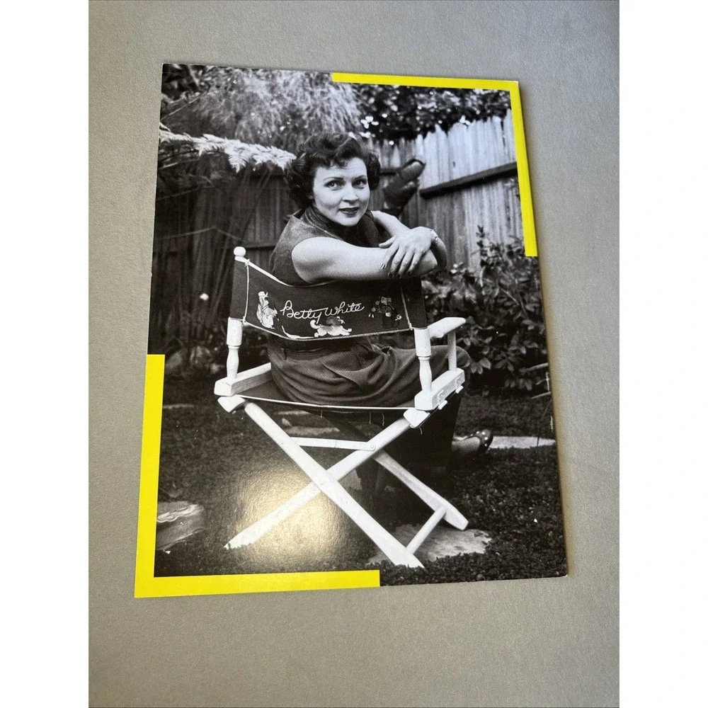 Betty White Closer Collector's Edition Magazine‎ 2018 Hollywood legend Collector